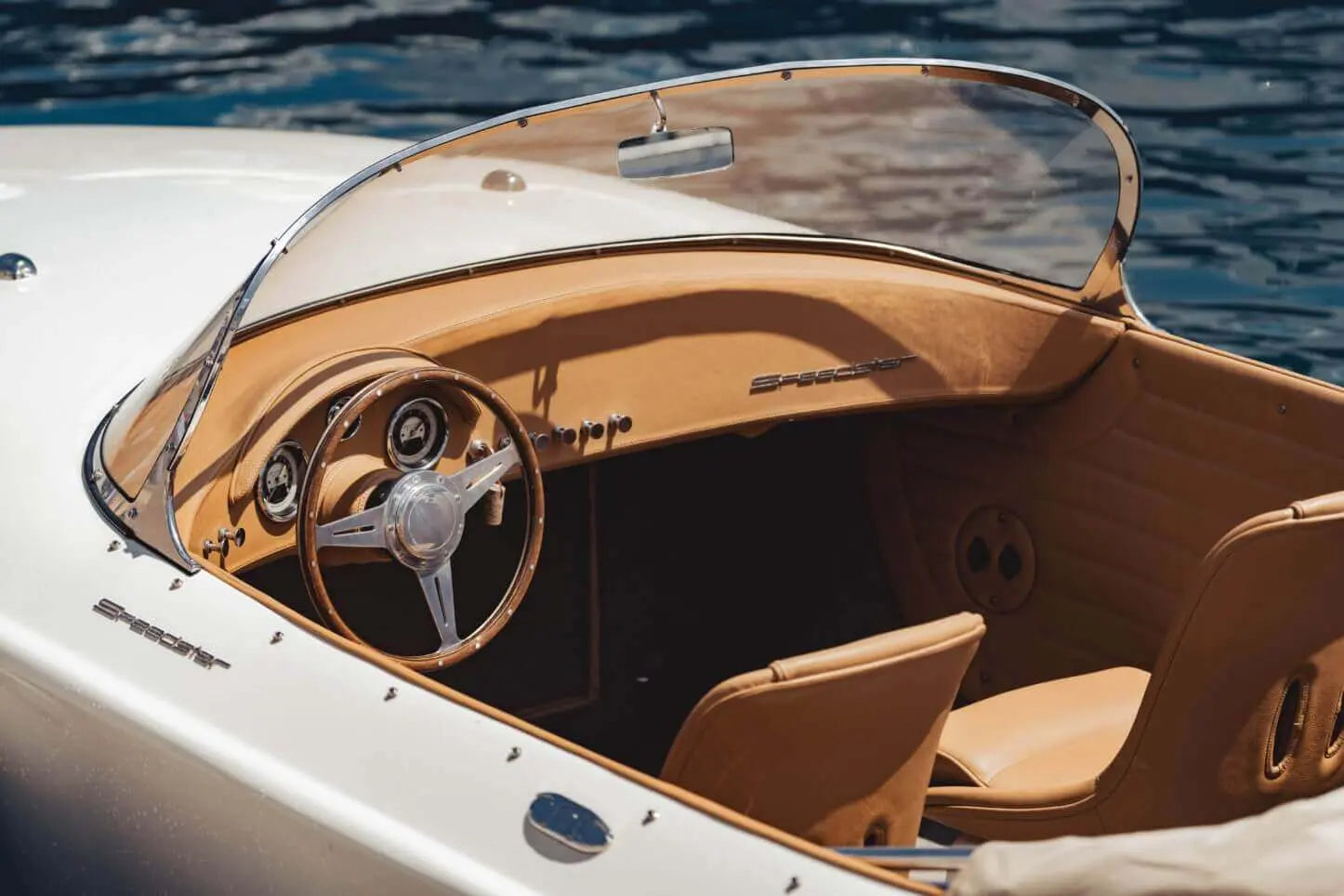 Hermes Speedster (E) Boat