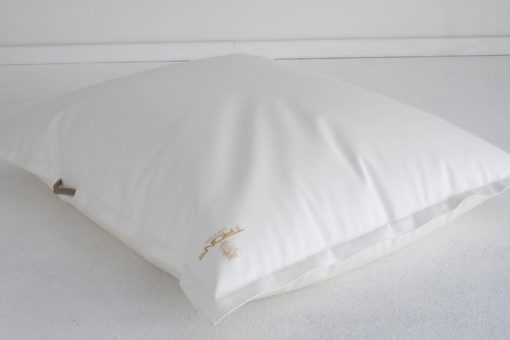 Trona Cloud Cushion Wonders of Luxury - Trona