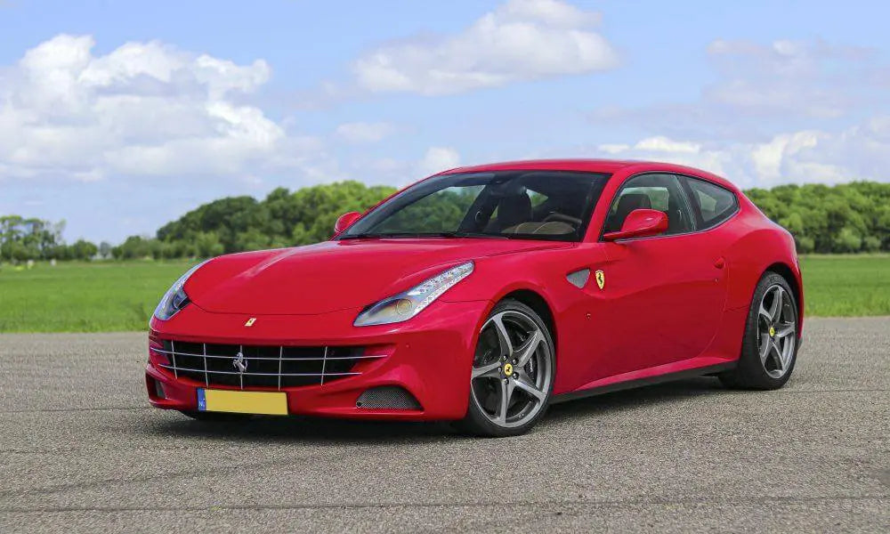 FERRARI FF