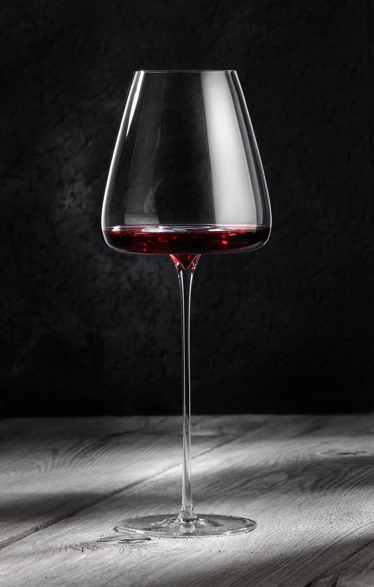 Exclusive Wine Glass by Wonders of Luxury